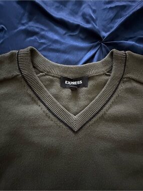 Express Men's Olive V-Neck Sweater with Contrast Trim